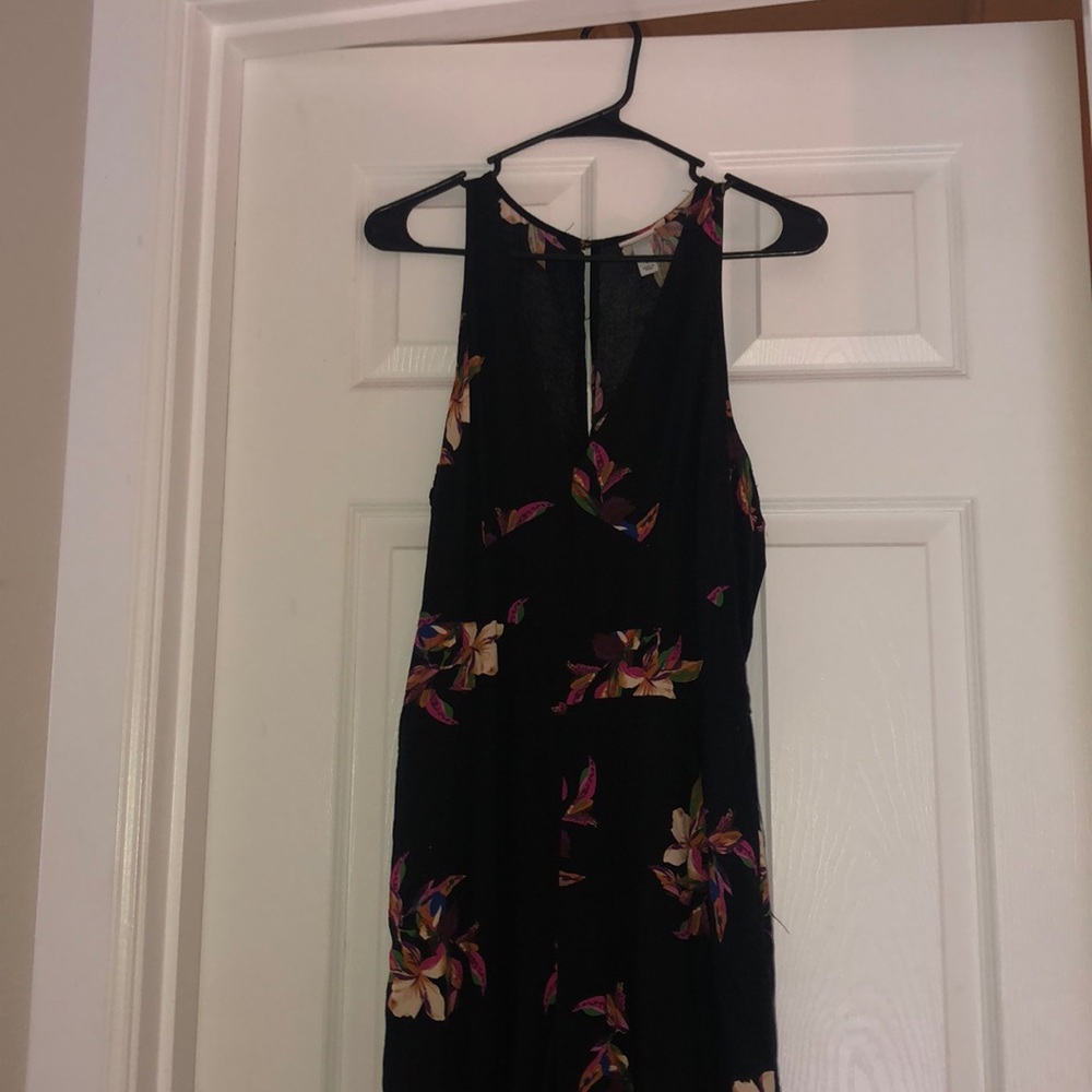 Black floral jumper from Target. Only wore once.